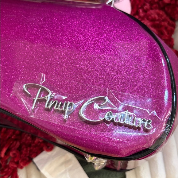 Pinup Couture Handbag NWT - Picture 2 of 9